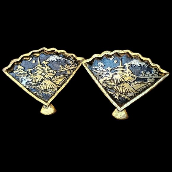 VTG Japanese Damascene Mt Fuji Fan Earrings Screwback Black Enamel Silver Gold - Picture 8 of 8